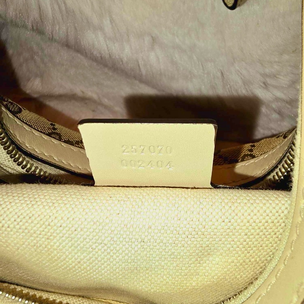 Gucci Handbag - Picture 5 of 15